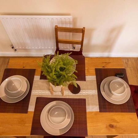 3 Bedrooms House-Sofabed-Parking-Bbqstove-Garden London Ngoại thất bức ảnh